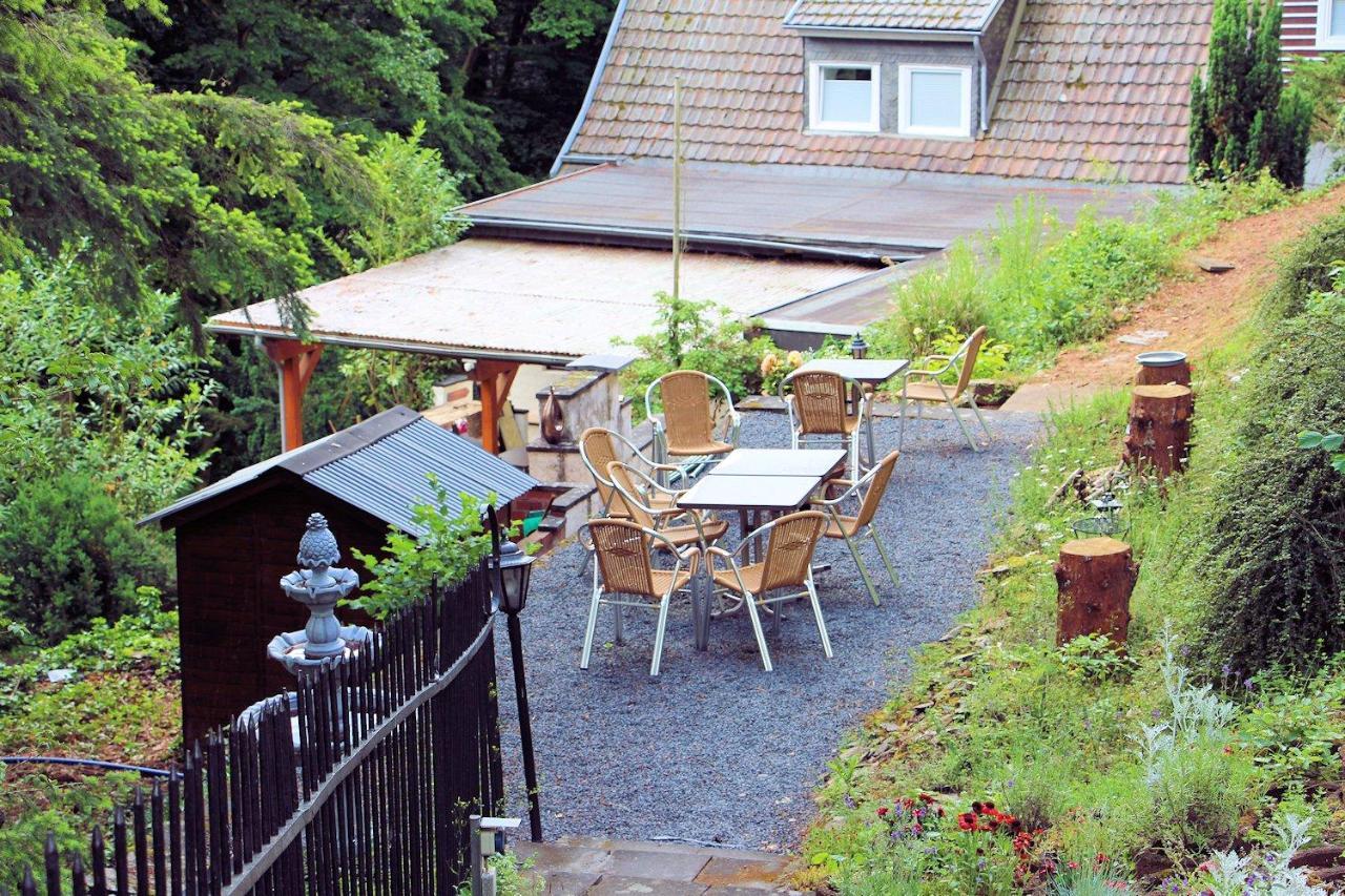 Aparthotel Haus Teufenbach Bad Neuenahr-Ahrweiler Exterior foto